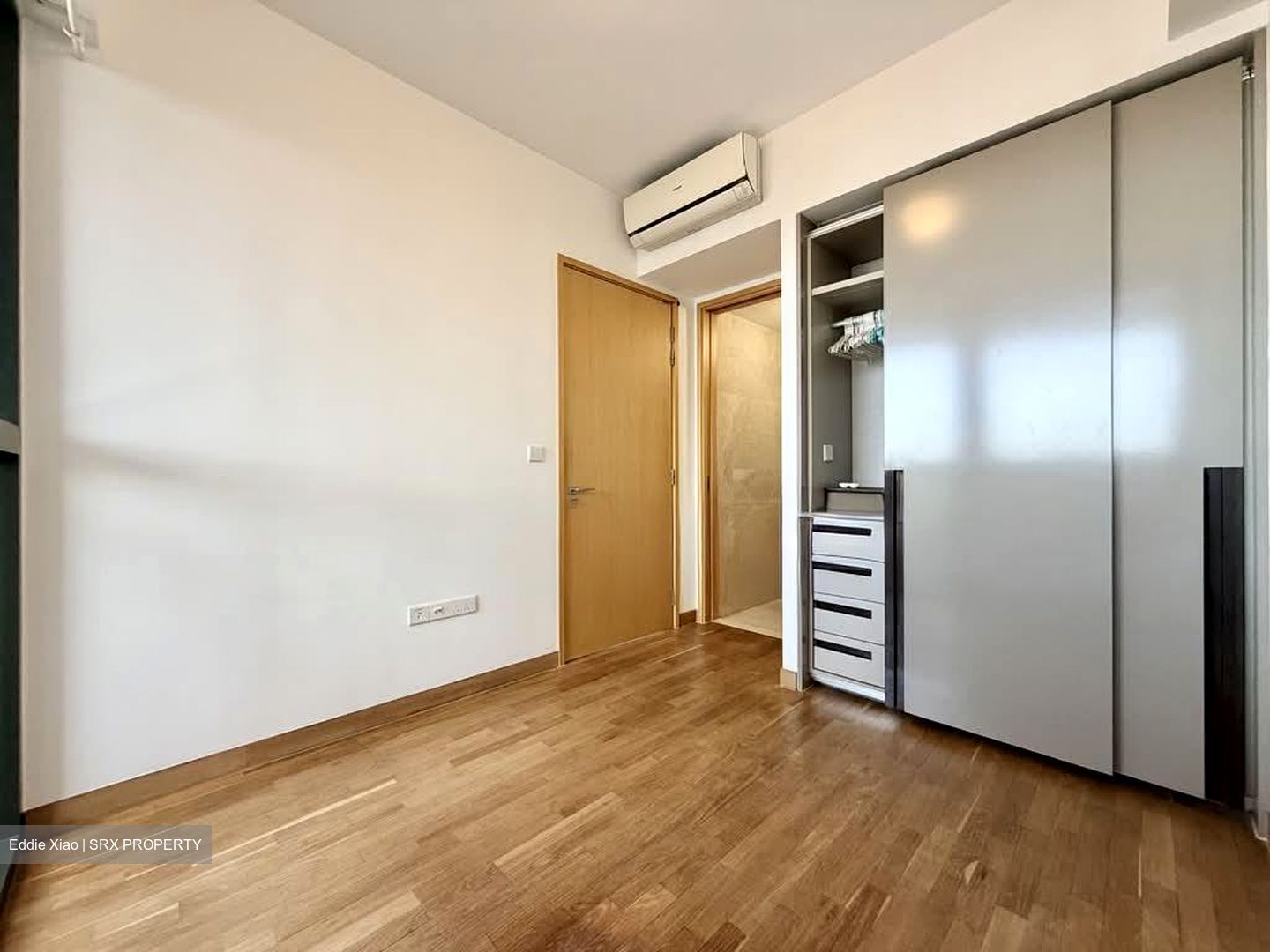 Commonwealth Towers (D3), Condominium #533942971